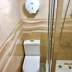 4lisbon Downtown Private Bedroom View בית הארחה *