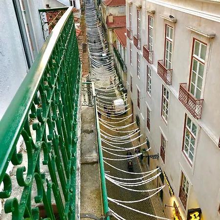 4lisbon Downtown Private Bedroom View ליסבון